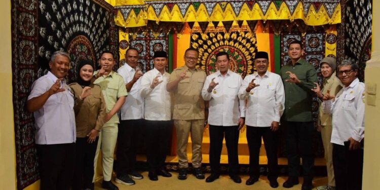 Bupati Haili Yoga Terima Kunjungan Dirut PT THL Edhy Prabowo