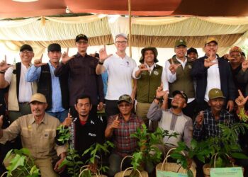 Di Bumi Gayo, Indonesia Dan Inggris Perkuat Kolaborasi Konservasi Gajah