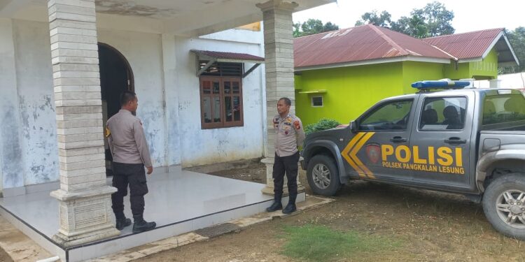 Polsek Pangkalan Lesung Laksanakan Pengamanan Ibadah Minggu di Gereja GMI