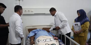 Tiba Di Nabire, Dirjenpas Langsung Sambangi Petugas Lapas Yang Terluka