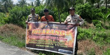 Polsek Kuala Kampar Gencarkan Patroli Karhutla, Warga Diedukasi soal Larangan Bakar Lahan