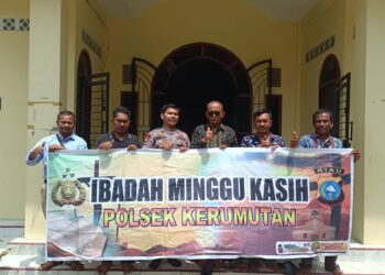 Polsek Kerumutan Gelar Kegiatan Minggu Kasih di Gereja Katolik St. Thomas Pelalawan
