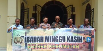 Polsek Kerumutan Gelar Kegiatan Minggu Kasih di Gereja Katolik St. Thomas Pelalawan