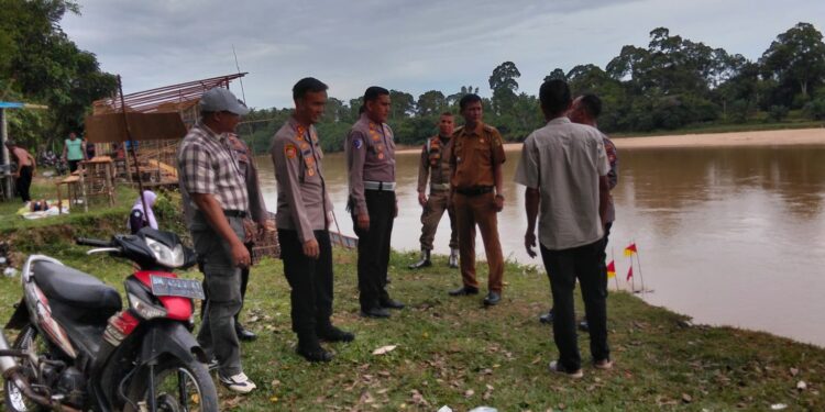 Kapolres Kuansing Memantau Kesiapan Pelaksanaan Event Pacu Jalur Rayon I Di Kecamatan Cerenti