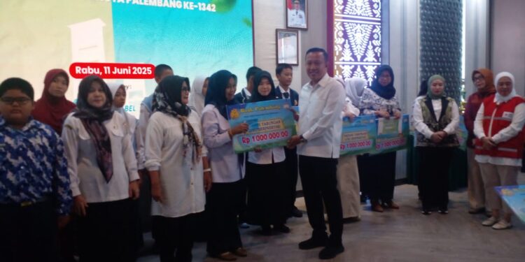 Donor Darah, MOU Bersama PMI, Apresiasi Guru Dan Siswa Berprestasi, Launching SIGUNTANG
