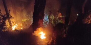 Personil Polsek Dan Koramil Linge Berhasil Padamkan Api Di Kampung Kute Robel Isaq