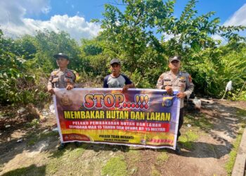 Polsek Teluk Meranti Sebar Maklumat Kapolda dan Edukasi Warga Cegah Karhutla