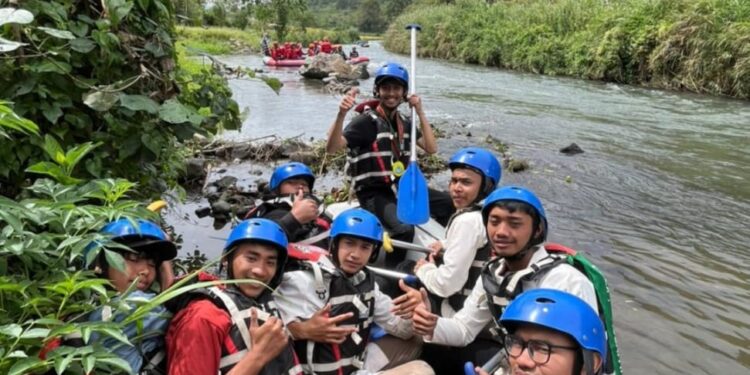 Gerakan Bersih DAS Peusangan, PD PII Aceh Tengah Wujudkan Komitmen Peduli Lingkungan