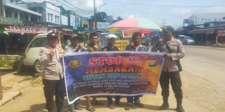 Polsek Ukui Sisir Daerah Rawan Karhutla, Warga Siap Jaga Lahan Tanpa Api