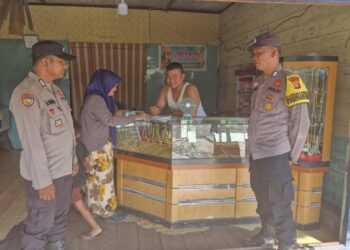 Polsek Kuala Kampar Gelar Patroli KRYD, Sasar Pertokoan hingga Kantor Pos
