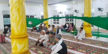 Polsek Kerumutan Dukung Sosialisasi Umroh, Warga Antusias Hadiri Edukasi di Masjid Al-Mukmin