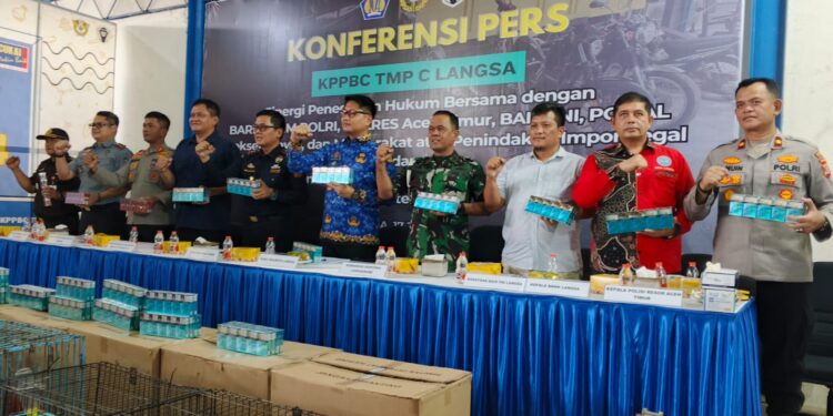 Bea Cukai dan Aparat Gabungan Gagalkan Jutaan Batang Rokok Ilegal dan Narkotika di Aceh