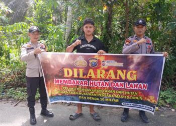Polisi Sosialisasi Antisipasi Karhutla di Wilayah Rawan Sorek Satu, Pelalawan