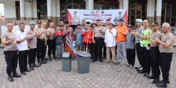 Sambut Bhayangkara ke-79, Kapolres Aceh Tengah Dan Ketua Bhayangkari Gelar Bakti Religi