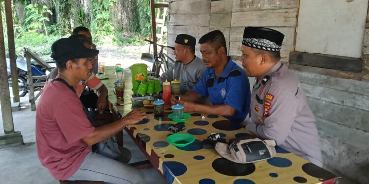 Jumat Curhat di Desa Banjar Panjang, Warga Keluhkan Balap Liar dan Judi Online