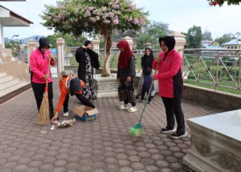 Sambut Hari Bhayangkara ke-79, Kapolres Aceh Tengah dan Ketua Bhayangkari Gelar Bakti Religi di Masjid At-Taqwa