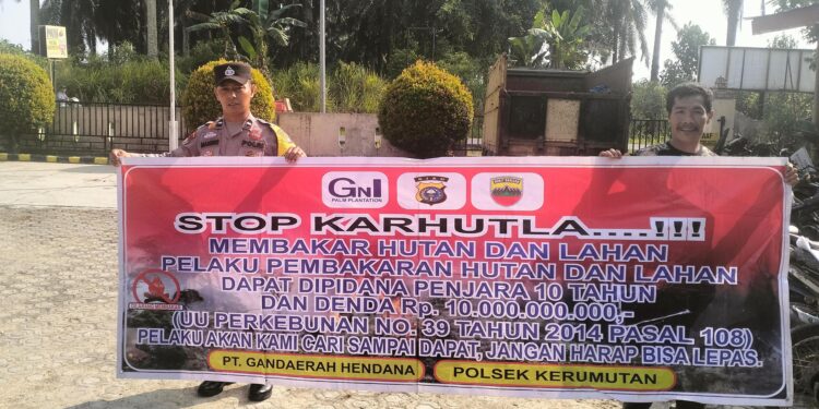 Polisi Patroli Cegah Karhutla di Kerumutan, Sosialisasi Larangan Bakar Hutan
