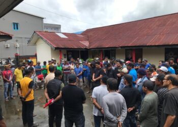 Aksi Kontroversial “Keluarga Bupati” Di Polsek Banggai Kepulauan, Sorotan Terhadap Penanganan Aduan Dan UU Pers