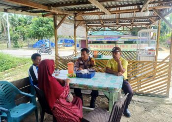 Bhabinkamtibmas Desa Dundangan Lakukan Sambang Warga, Ajak Warga Jaga Kamtibmas dan Waspada Hoaks