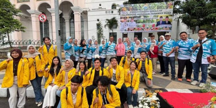 Pencanangan Gerakan Kota Palembang Menanam Buah