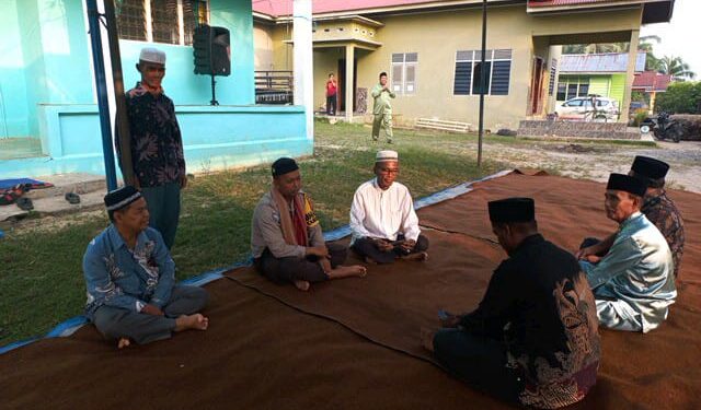 Bhabinkamtibmas Langgam Sambangi Warga, Ajak Jaga Kamtibmas dan Waspada Hoax