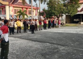 Kapolsek Pangkalan Kuras Pimpin Apel Baksos, Libatkan Unsur Forkopimcam dan Warga