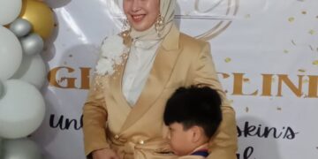 Pembukaan Grand Opening M.Glitz Clinic Di Kota Palembang 