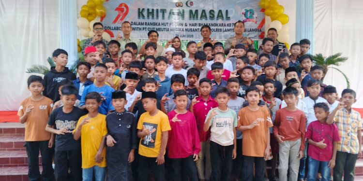 Rangkaian HUT PT CMN ke-12 dan Bhayangkara ke-79, 62 Anak Dikhitan Gratis di RSUCM Langsa