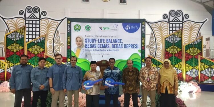 PT Medco Serahkan Bantuan Hiace Dalam Kegiatan Seminar Kesehatan Mental dan Donor Darah di UNSAM