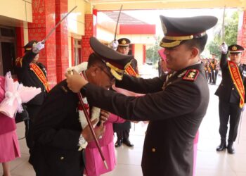 Polres Banyuasin Lepas 8 Pahlawan Penuh Haru, Prosesi Purna Bhakti Warnai Hari Bhayangkara Ke-79