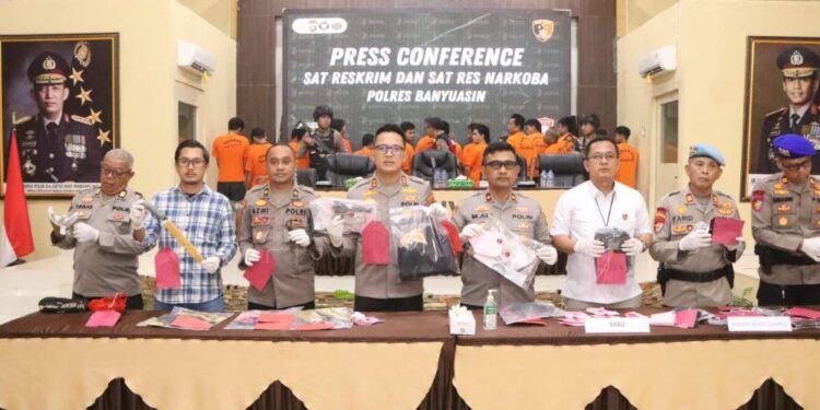 Senpi Dan Sabu Digulung, Polres Banyuasin Rilis Capaian Ungkap Kasus Periode Bulan Juni