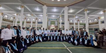 Keberangkatan Umrah Perdana Azzikra Pasca-Haji Dilepas Bupati Aceh Tengah