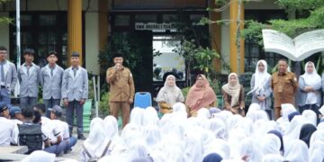 Senin istimewa, SMK Negeri 1 Takengon Gelar MPLS Kepada Siswa Baru 