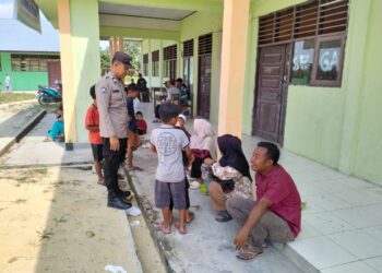 Bhabinkamtibmas Polsek Langgam Laksanakan DDS Sambang Warga, Himbau Jaga Kamtibmas