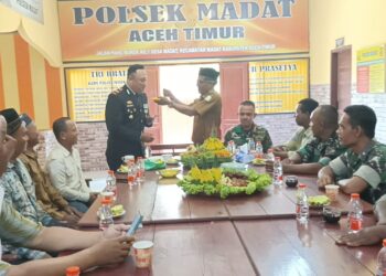 Camat Marzuki Bersama Koramil Madat Mengucapkan Selamat Dirgahayu Bhayangkara Ke 79