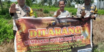 Polsek Kuala Kampar Tegaskan Larangan Membakar Lahan Lewat Sosialisasi Maklumat Kapolda Riau