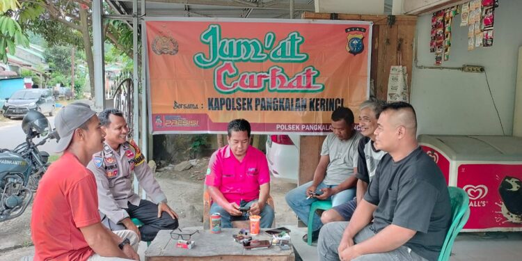 Polsek Pangkalan Kerinci Gelar Jumat Curhat, Warga Sampaikan Keluhan Terkait Keamanan