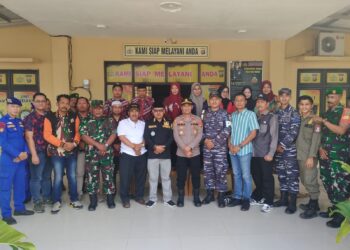 HUT Bhayangkara Ke-79, Kapolsek Dapat Kejutan Dari Camat Dan Danramil 430-02/Sungsang