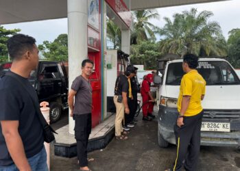 Polsek Singingi Tindak Lanjuti Isu Pengisian BBM Ilegal Di SPBU Logas Hilir