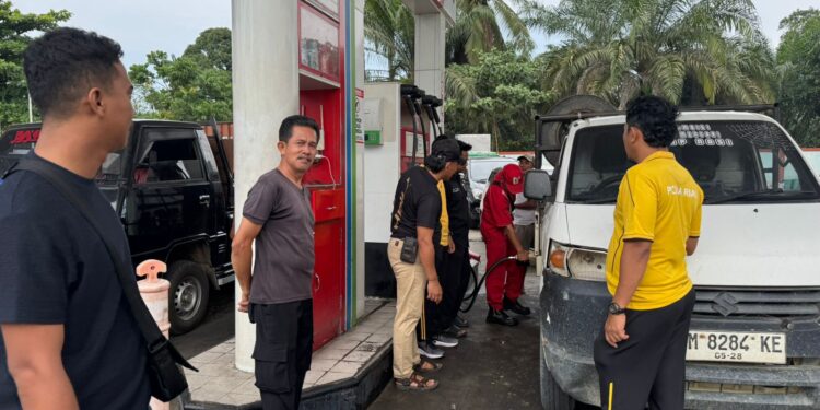 Polsek Singingi Tindak Lanjuti Isu Pengisian BBM Ilegal Di SPBU Logas Hilir
