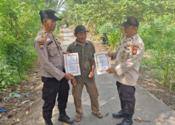 Cegah Karhutla, Polsek Kuala Kampar Turun ke Lapangan Sosialisasikan Maklumat Kapolda