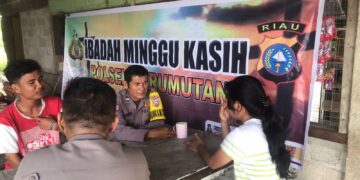 Polsek Kerumutan Gelar Program Minggu Kasih di Gereja GGP Bukit Lembah Subur