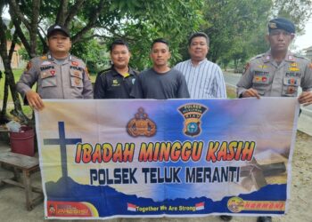 Polsek Teluk Meranti Gelar Program Minggu Kasih, Jemaat Keluhkan Banjir dan Balap Liar