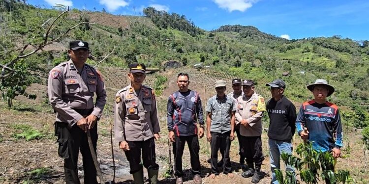Polsek Linge Tinjau dan Siapkan Lahan Penanaman Jagung Kuartal III