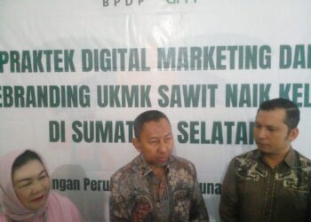 Praktek Digital Marketing Dan Rebranding UKMK Sawit Naik Kelas Di Sumatera Selatan