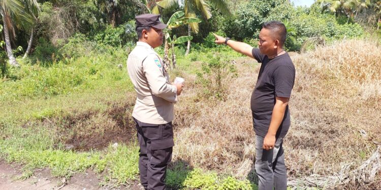 Cegah Karhutla, Polsek Kuala Kampar Intensifkan Patroli dan Edukasi Warga di Teluk Dalam