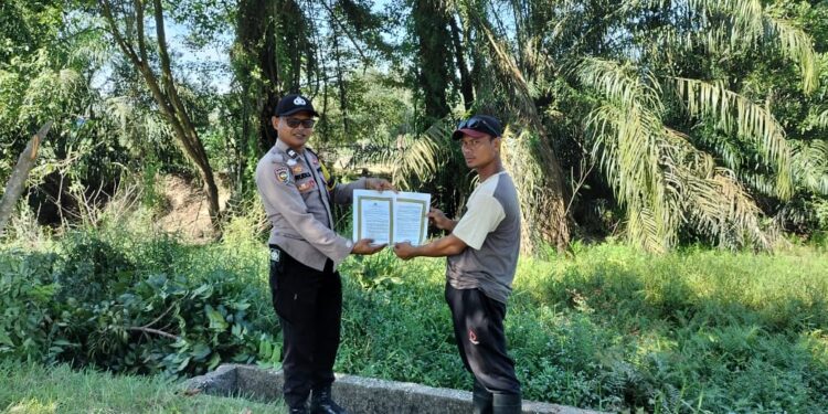 Polsek Pangkalan Kerinci Gencarkan Patroli Karhutla dan Sosialisasi Larangan Bakar Lahan