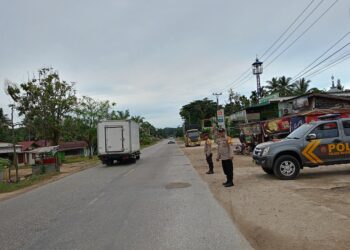 Polsek Pangkalan Lesung Gelar Patroli Lalu Lintas di Jalur Rawan Kecelakaan