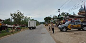 Polsek Pangkalan Lesung Gelar Patroli Lalu Lintas di Jalur Rawan Kecelakaan