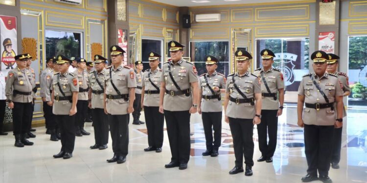 Kapolda Aceh Achmad Kartiko Pimpin Sertijab 4 Pejabat Utama Dan 2 Kapolres